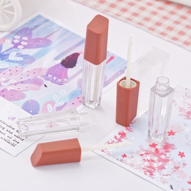 Transparent Lipgloss Tube Containers with Brush Plastic Packaging for Cosmetics 3.5g Capacity for Lipstick and Gloss