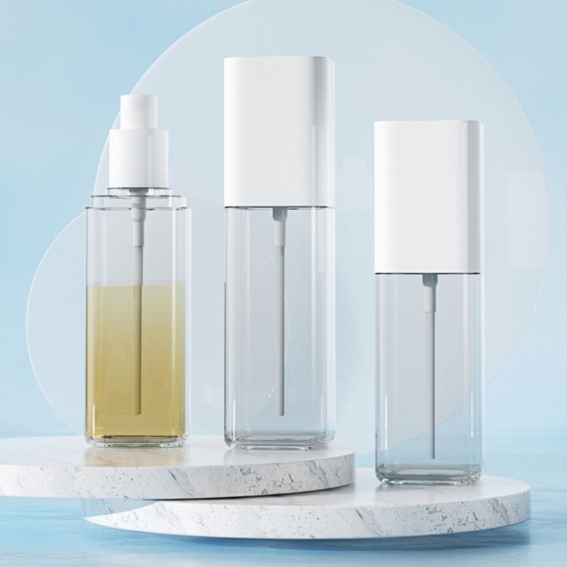 New Arrival 80ml 100ml 120ml Clear Square PET Plastic Mist Spray Bottle Moisturizing Toner Bottle White Cap