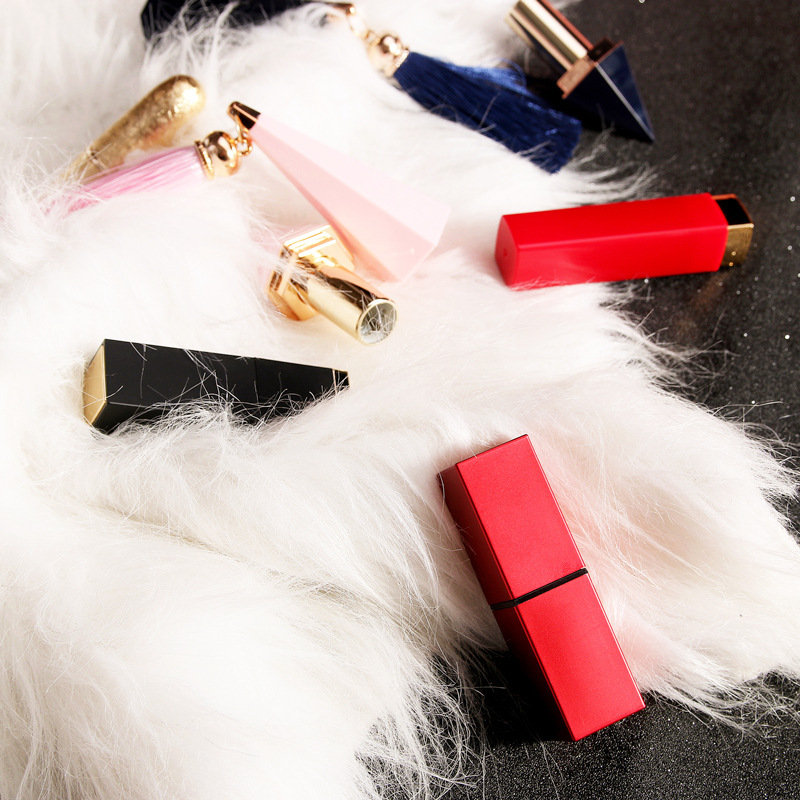 Square Shaped Lip Gloss Container 3.5g Capacity Empty Cosmetic Lipstick Bottle Packaging