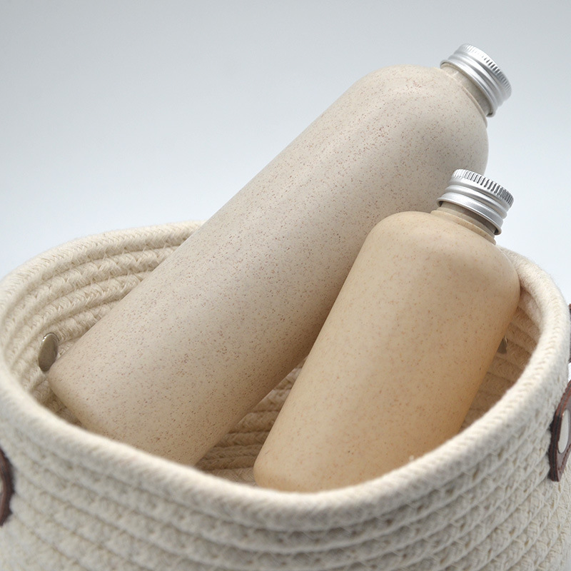 Degradable Straw Bottle with Squeeze Pump Lid 100ml 250ml 300ml & 500ml Capacities for Cosmetics Skin Care Serum Packaging Stock