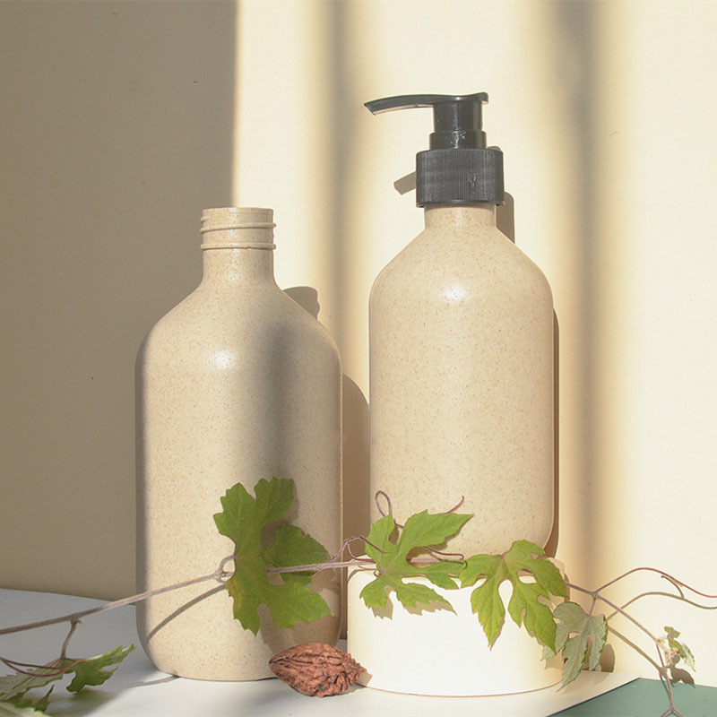 Degradable Straw Bottle with Squeeze Pump Lid 100ml 250ml 300ml & 500ml Capacities for Cosmetics Skin Care Serum Packaging Stock