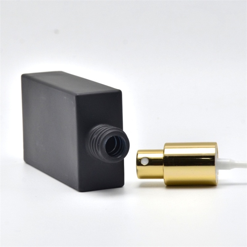 High Quality 50ml Frosted Black Rectangular Perfume Glass Spray Bottle with Pump Spreayer