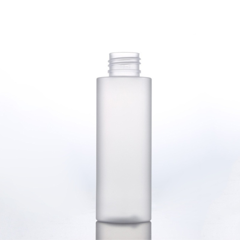Hot Sale PET 100ml 200ml Frosted Plastic Spray Bottle Flat Shoulder Toner Bottle With Pump