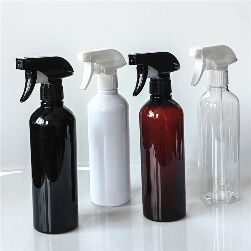 500ml Round Shoulder PET Plastic Spray Bottles Refillable Containers with Black White Cap