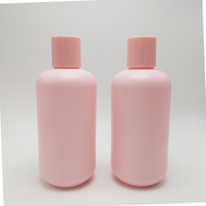 8 oz Pink Plastic Lotion Bottles 250ml Customizable with Disk Cap for Cosmetics Shampoo and Skin Care Serum