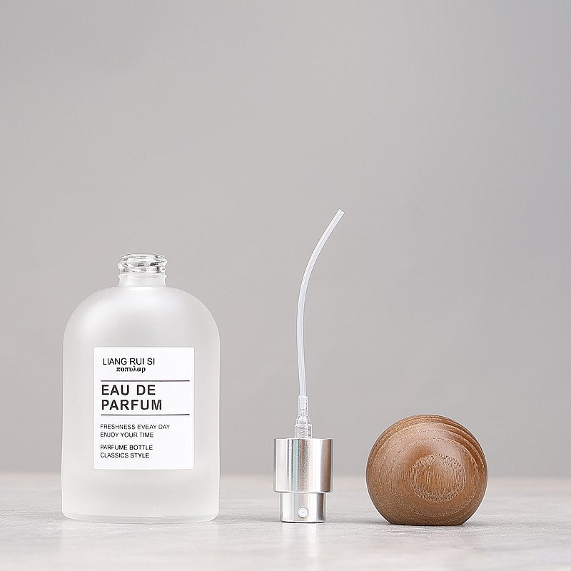 In Stock Luxury Perfume Bottle 30ml Frosted Glass Spray Bottles 50ml Perfume Glass Bottle Gift Wooden Lid