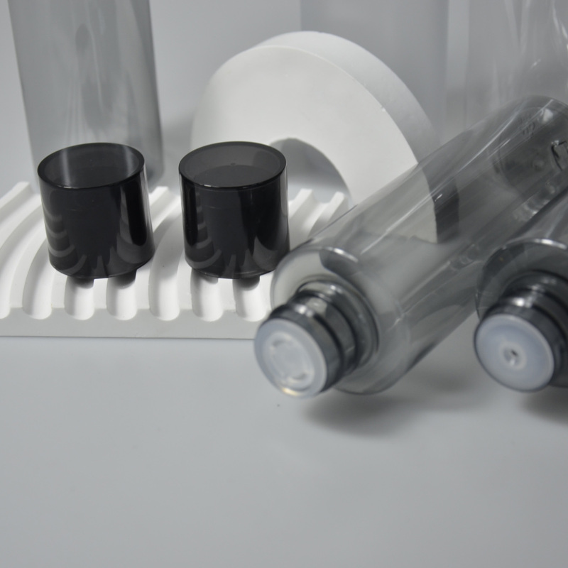 Private Label 150ml 200ml Empty Cosmetic clear Black Plastic Bottles PET Toner with Screw Cap for Shampoo Conditioner Hair Oil