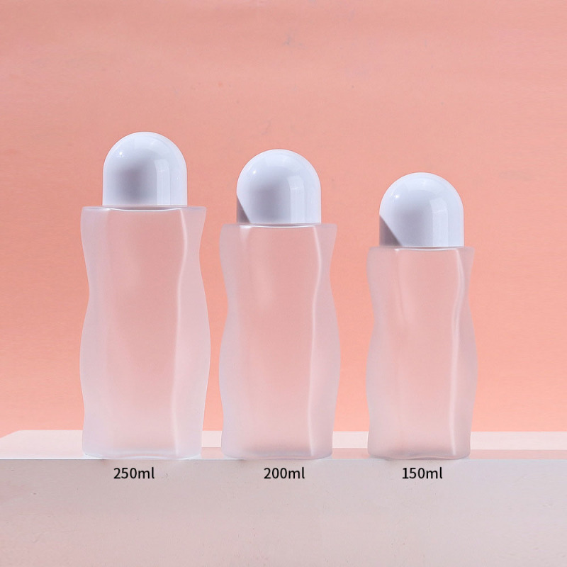 New Arrival Ready to Ship 100ml 150ml 200ml 250ml PET Screw Cap Bottle Clear Frosted for Toner and Hydrosol