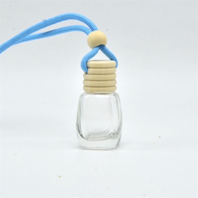Low MOQ Square Wood Cap Empty Perfume Bottle with Crown Sealing in Stock for Car Use