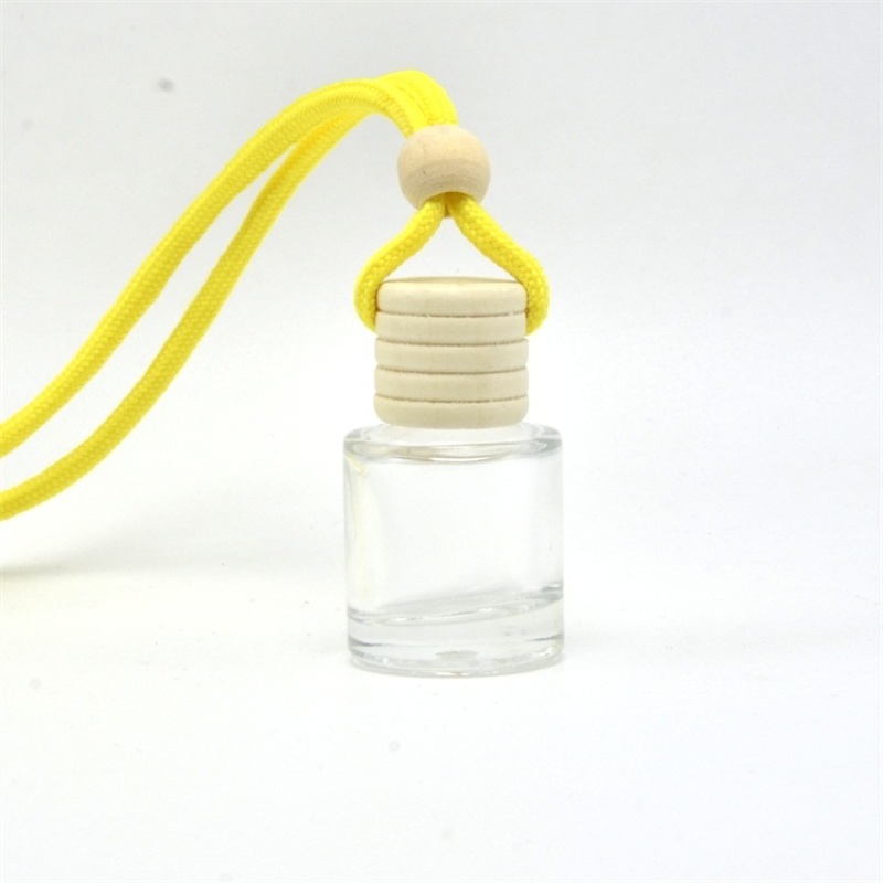 Low MOQ Square Wood Cap Empty Perfume Bottle with Crown Sealing in Stock for Car Use