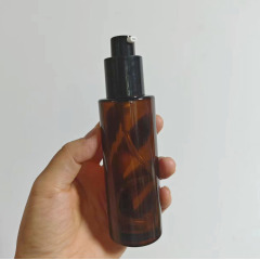 Wholesale Brown Round Hand Body 30ML 50ML 100ML 120ML 4OZ Glass Lotion Bottle With Pump Spray