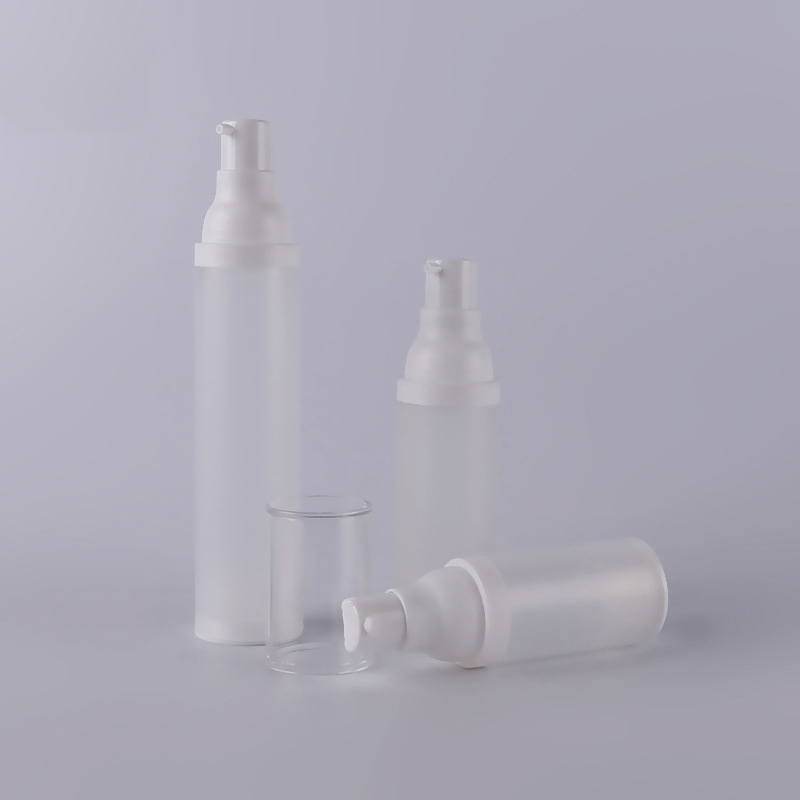 Customization Plastic Travel Refillable Bottles Sets Cosmetic Bottle Set for Travel With Pump Sprayer in 15ml 30ml 50ml