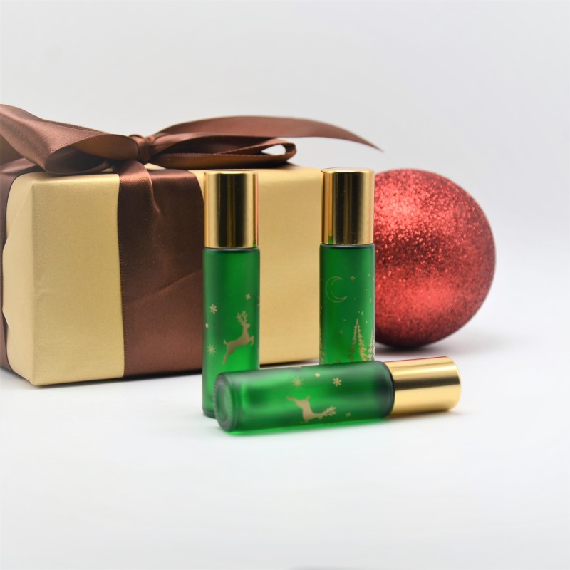 Beautiful 10ml Christmas Tree Elk Pattern Green Essential Oil Roller Bottle Ready to Ship