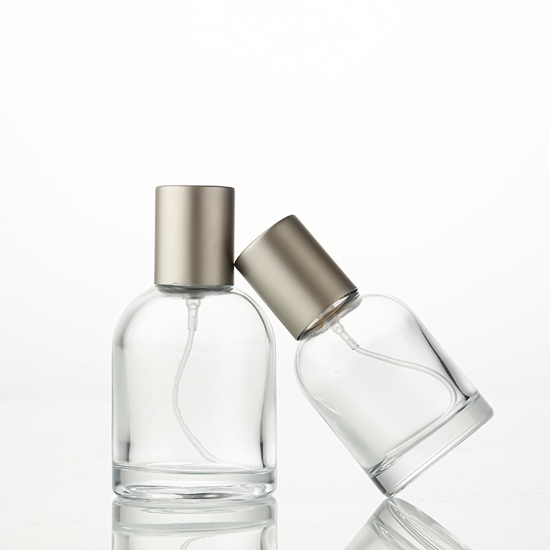 Wholesale HANGZHOU Thin Eco Friendly Empty clear Spray Perfume 50ml Glass Recycled Material Bottles