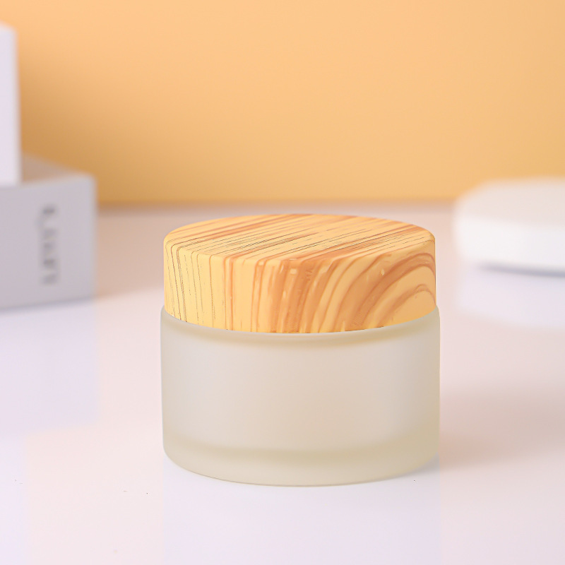Logo Printing  Gram 5g 10g 15g 20g Jar Skincare Cosmetics Glass Jar Bamboo Lid Round Matte Cosmetic Jars