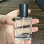 Refillable Empty Perfume Bottles 30ml 50ml Thick Bottom Square Glass Perfume Bottles with High-end Wooden Caps
