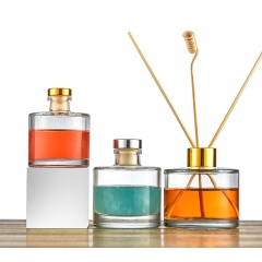 New Wholesale Popular Luxury Reed Diffuser Bottles Glass Bottles for Fragrance