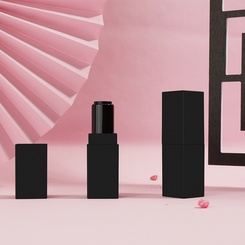 Wholesale square Shape Packaging Cosmetic pink Matte Lip Gloss Tube Empty Lipstick Tube Container