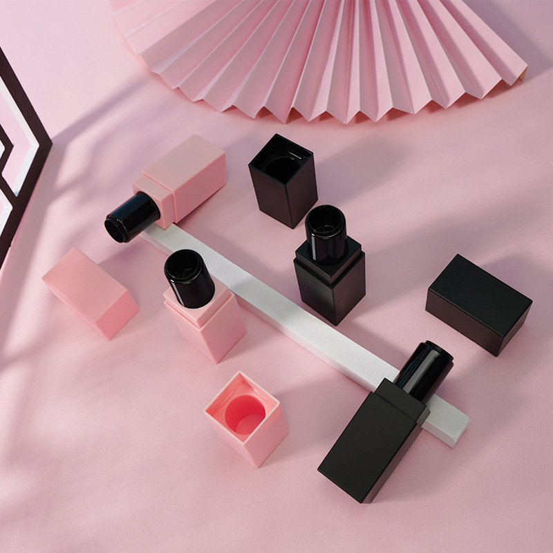 Wholesale square Shape Packaging Cosmetic pink Matte Lip Gloss Tube Empty Lipstick Tube Container
