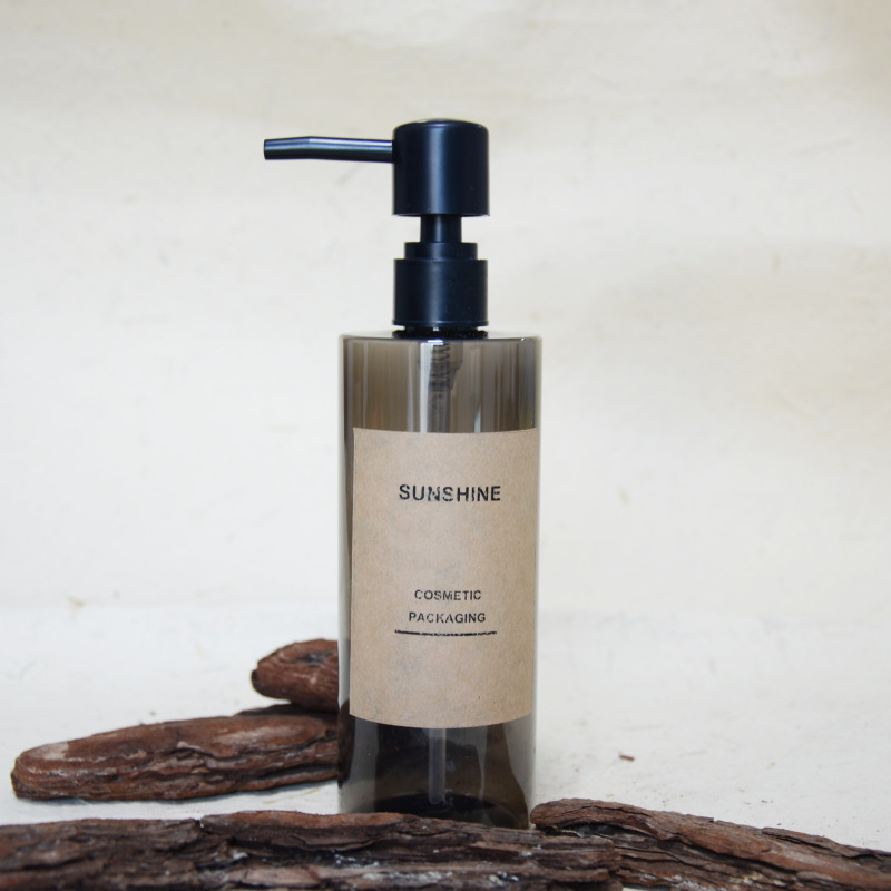 Hair Spray Bottle Empty clear Black Cosmetic Lotion Bottle Luxury Packaging Cosmetic 500ml Plastic Bottles with Pump