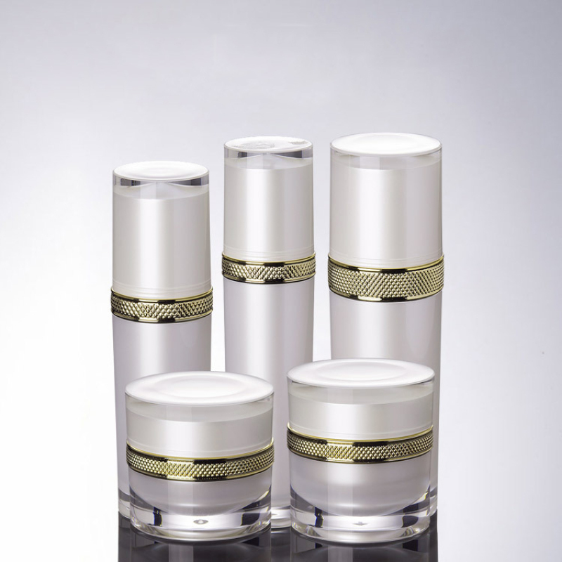 Luxury New Design Plastic Acrylic Jar and Lotion Bottle Cosmetic Containers with Pump Sprayer for Skin Care Serum