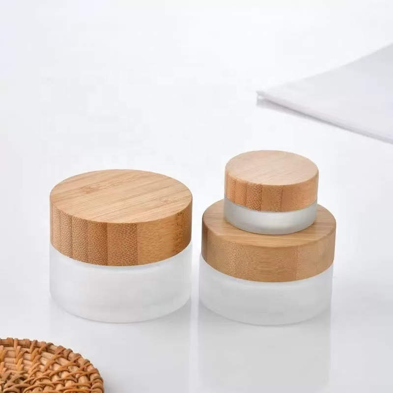 2025 New Arrival Empty Facial Night Cream Jars Round Shape Cosmetic Jar Glass with Wooden Lid