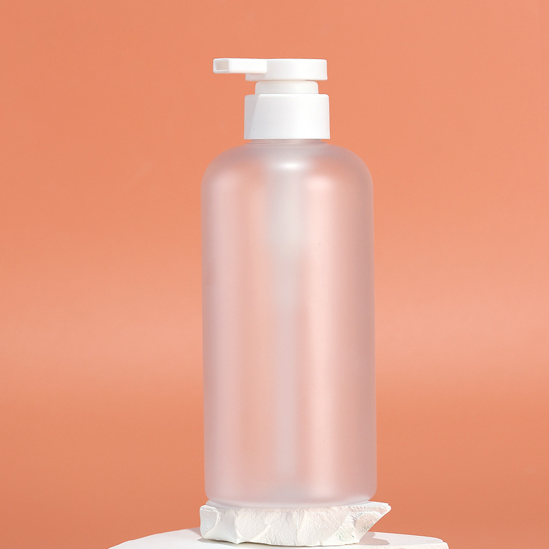New Arrival Eco-Friendly 300ml/500ml Refillable Shampoo & Body Wash Containers Pump Sprayer Clear/Frosted Cosmetic Packaging