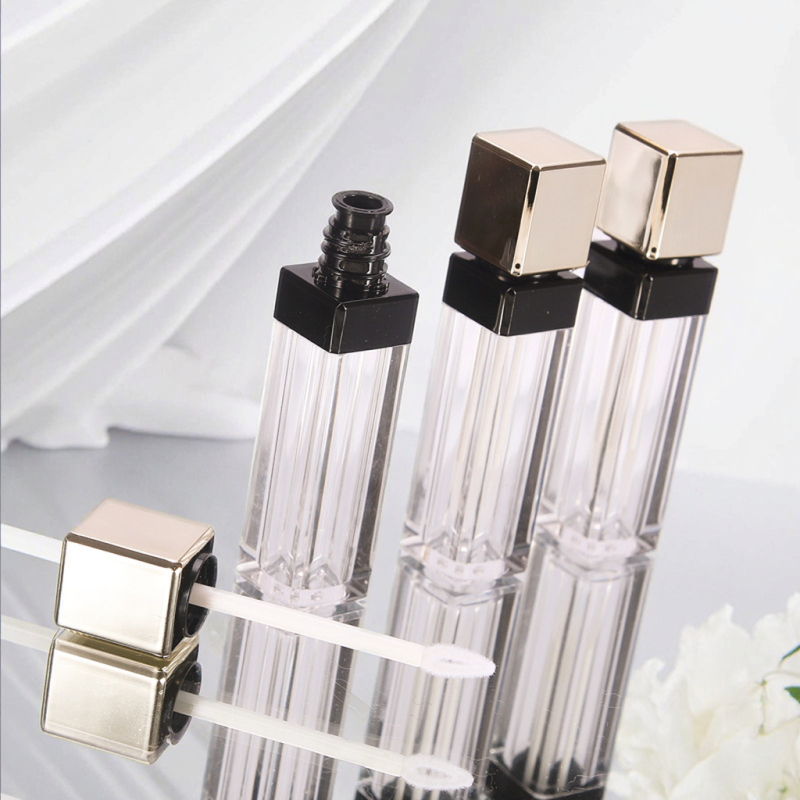 New Arrival 8ml Clear Lip Balm Container Bottle for Lipstick Wholesale for Cosmetics Hot Stamping Surface