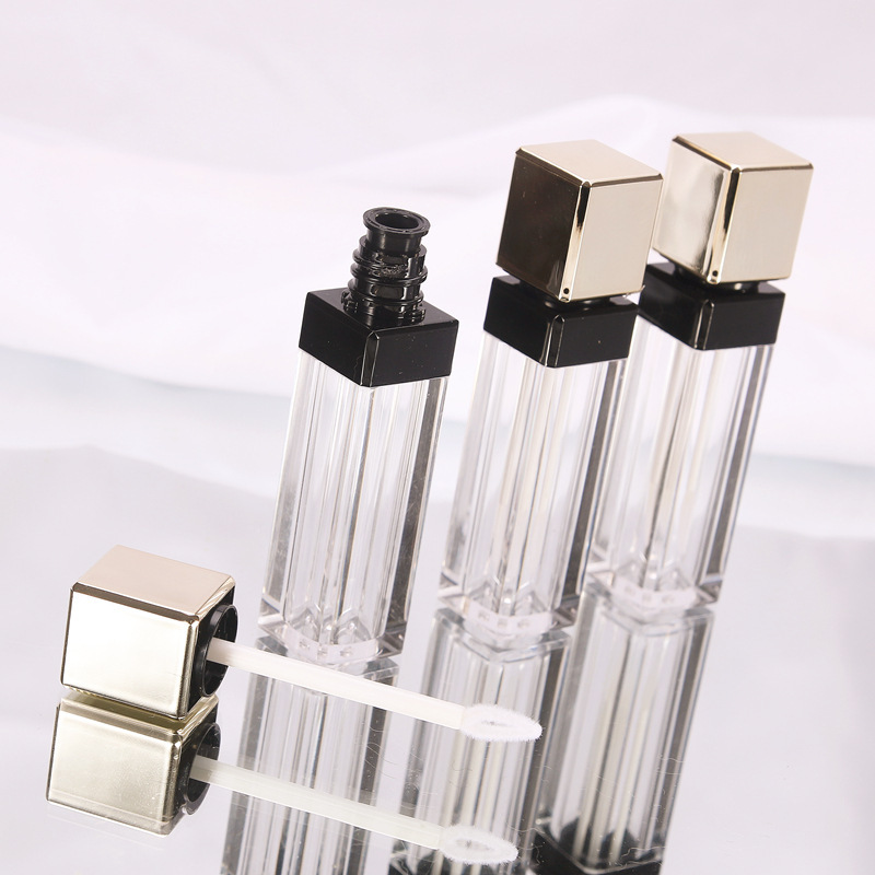 New Arrival 8ml Clear Lip Balm Container Bottle for Lipstick Wholesale for Cosmetics Hot Stamping Surface