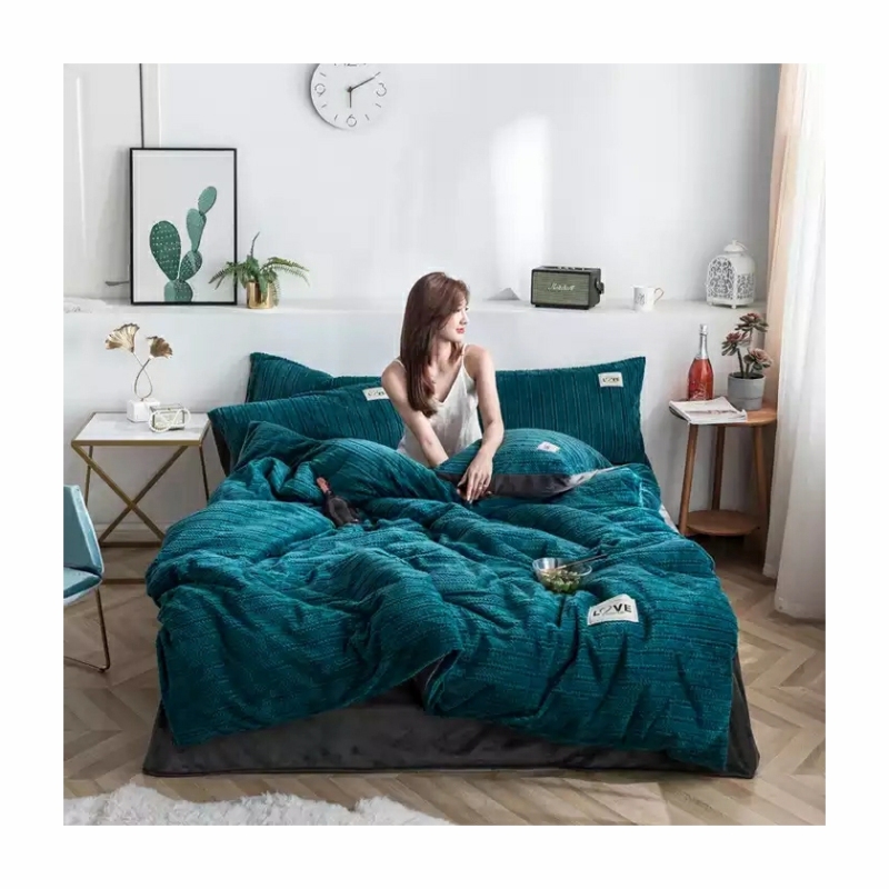Wholesale Quilt Cover Bedding Set King Size, 4 Pcs Velvet Bedding Set/