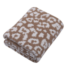 Thicken blanket leopard plus velvet jacquard blanket bedroom office warm sofa nap blanket/