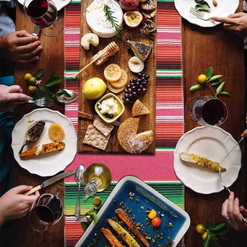 Vente en gros mexicain 4Pack 14 x 110 pouces grande décoration de fête à thème pour Cinco de Mayo Fiesta Party Serape chemin de table mexicain