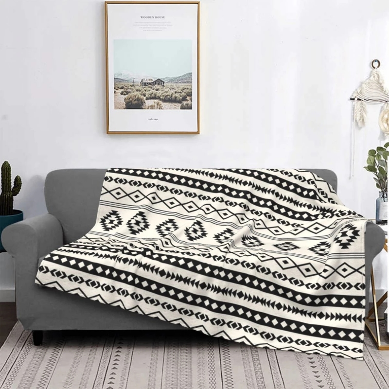Bohemian Aztec Black On Cream Mixed Motifs Blanket Flannel Decoration Super Warm Throw Blankets for Bed Couch Plush Thin Quilt/