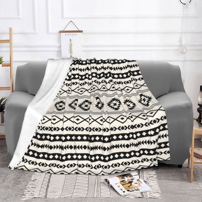 Bohemian Aztec Black On Cream Mixed Motifs Blanket Flannel Decoration Super Warm Throw Blankets for Bed Couch Plush Thin Quilt/