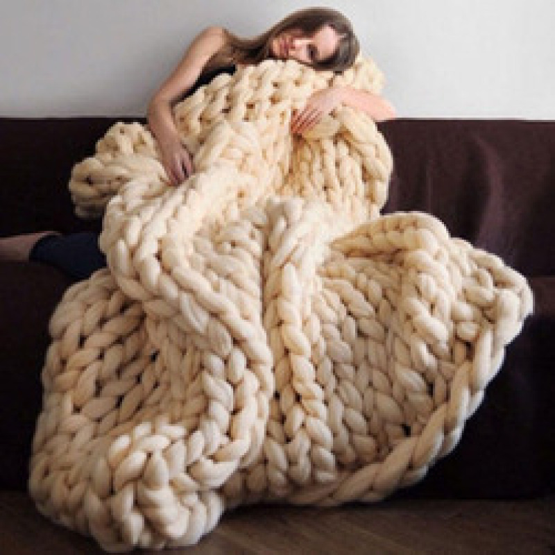 Handmade Chunky Knit Blanket Wool Bulky Knitted Throw gift, Throw Blankets for Couch Bed and Living Room - Fall Winter