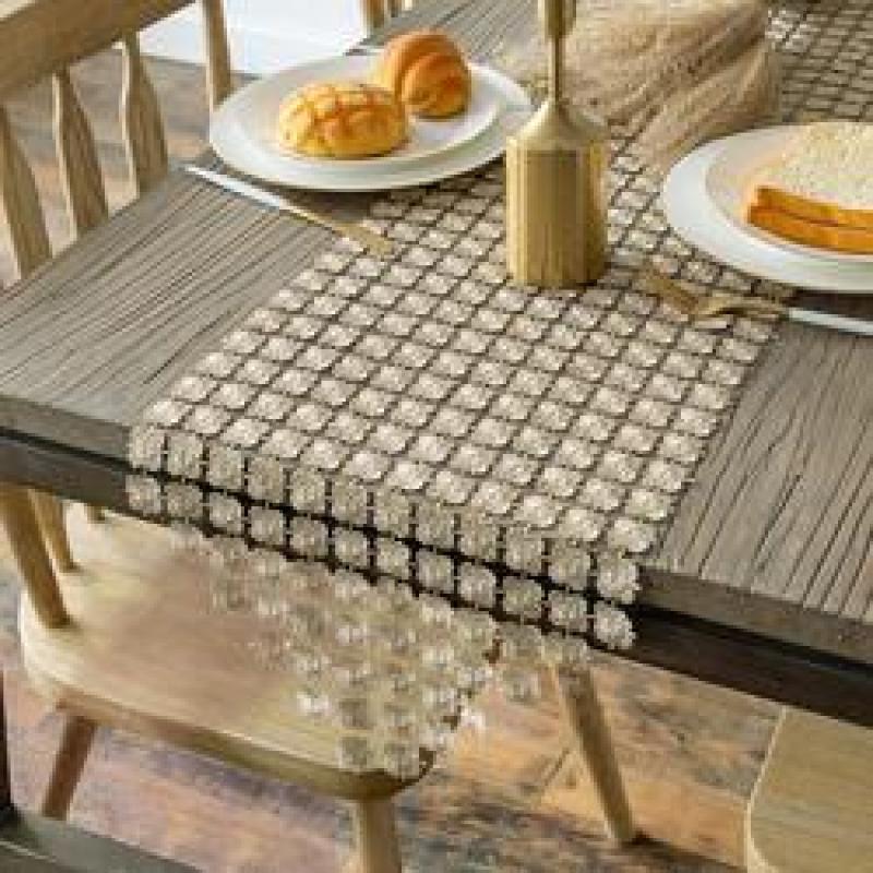 Wholesale 12 x 72 Inch Glitter Gold Clover Table Runner for Kitchen Wedding Bridal Shower Decorations