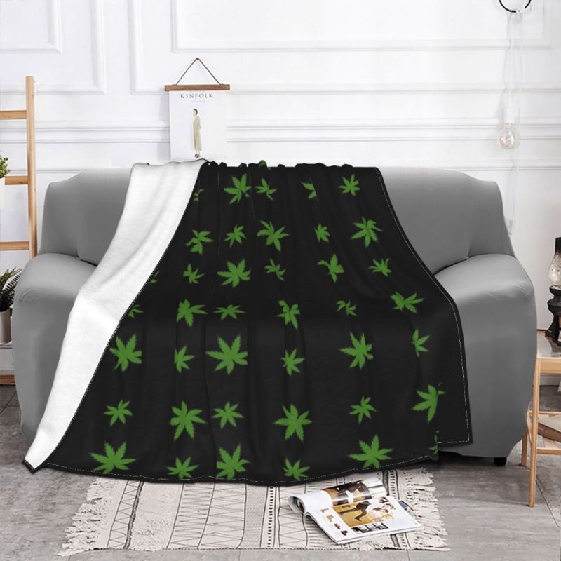 Beautiful Hemp Leaf Blankets Fleece All Season Organic Portable Lightweight Thin Throw Blankets for Bed Car Quilt/