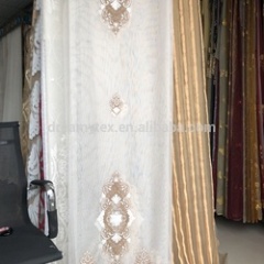 2019 Popular good price middle east rubber backed luxury classical delicate curtains