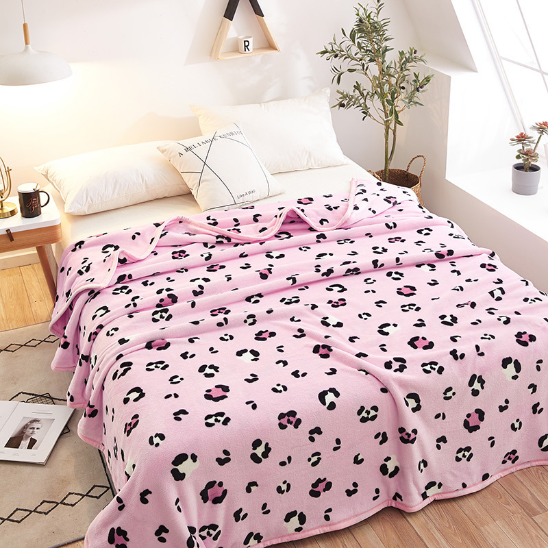 Bedspread Blanket Throw Blanket High Density Super Soft Flannel Blanket To On For The Sofa/Bed/Car Portable Plaids