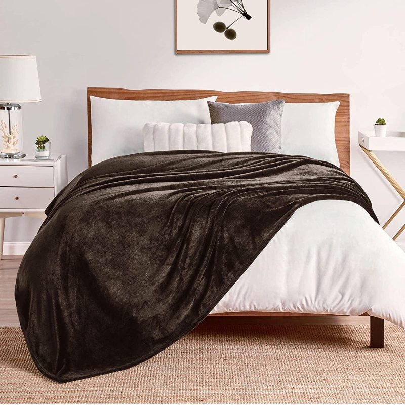 Dark Brown Color Velvet Warm Blanket For Living Room Bed Flannel Winter  Blanket/