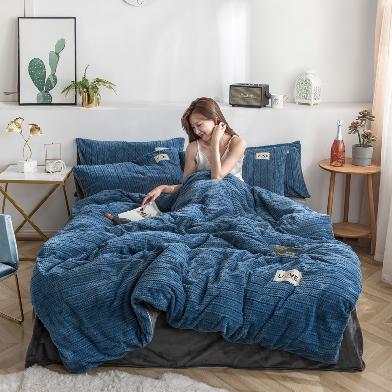 Home Bed Cover Bed Sheet Sets Bedding, Custom Solid Color Velvet Comforter Set Bedding/