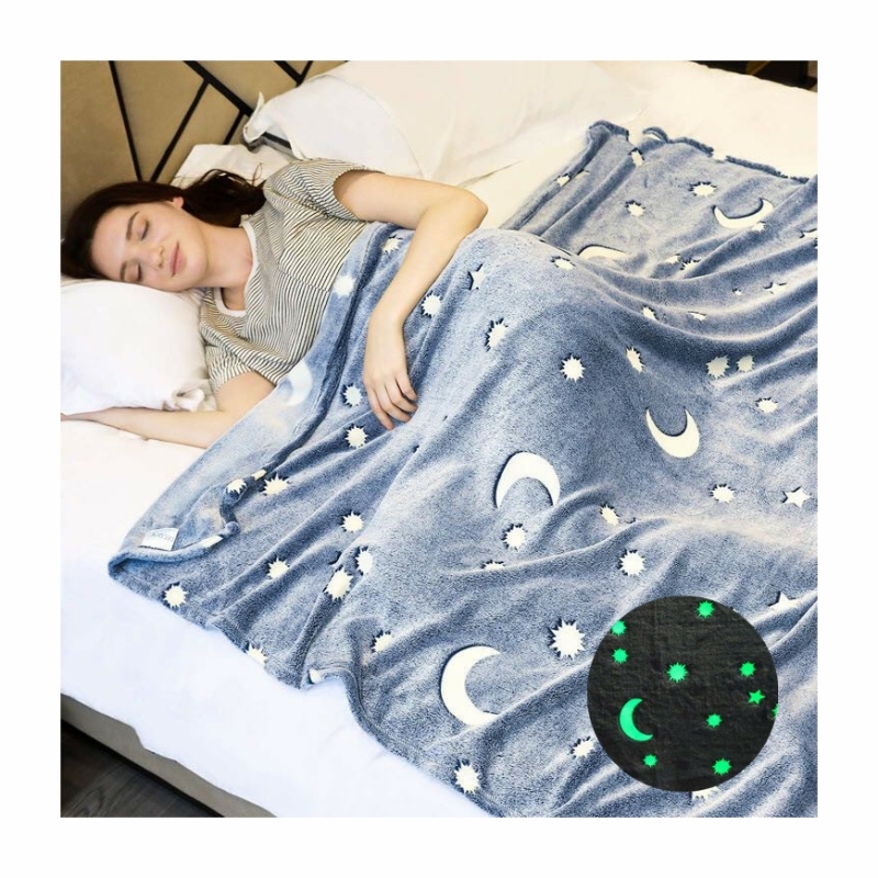 Super Soft Polyester Flannel Fleece Blanket,  Glow in The Dark Throw Blanket for Kids/