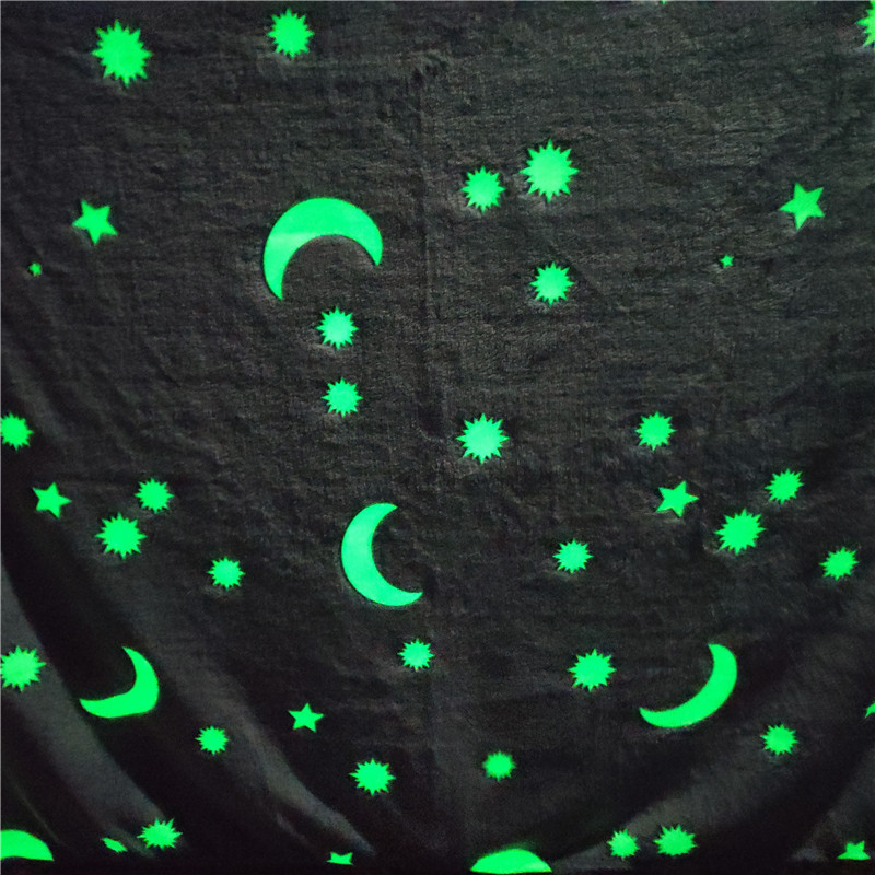 Super Soft Polyester Flannel Fleece Blanket,  Glow in The Dark Throw Blanket for Kids/