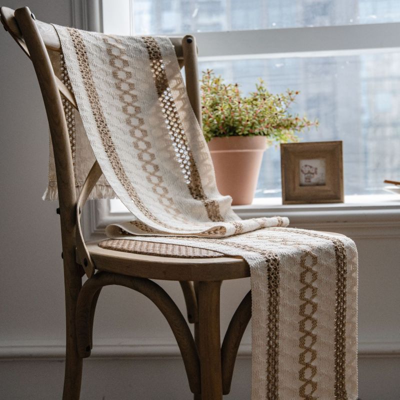 Table flag cotton and linen stripe splicing two-color woven flow su natural material American festival table cloth/