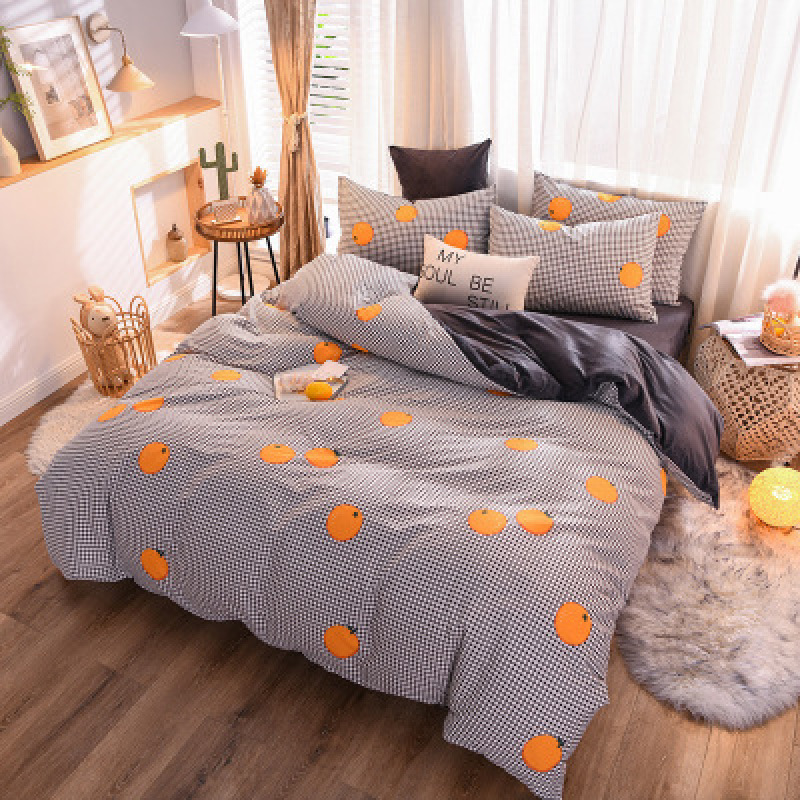 Four-Piece Cotton Flannel Set With Gray Bottom Orange Pattern, Four-Piece Crystal Flannel Bed On Simple Bed /