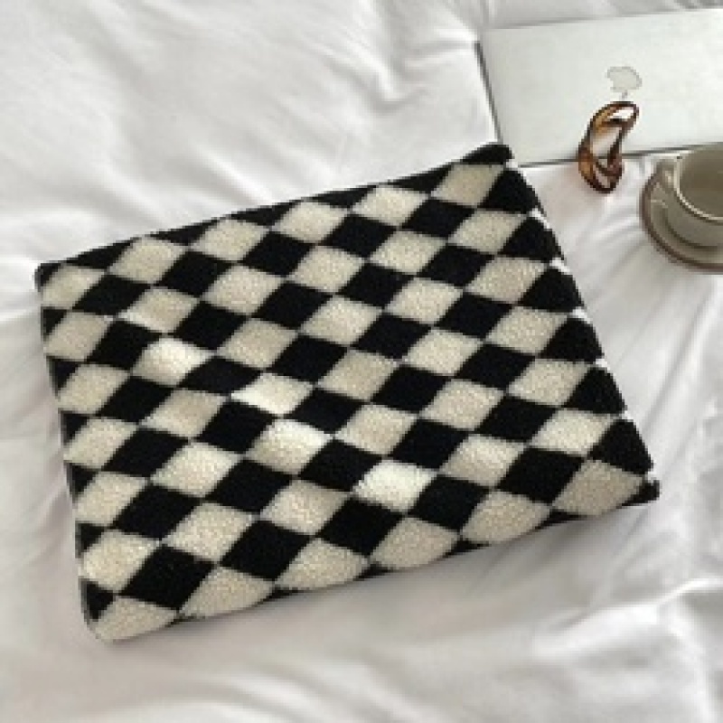 Nordic Style Blankets with Tassel for Bed Sofa Plaid Travel Car Airplane Nap Blankets Soft Wall Tapestry Bedcover Mantas Koc /