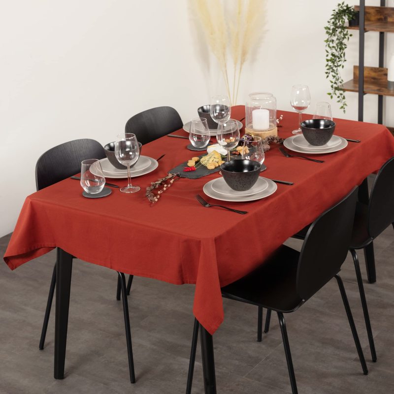 High-Quality 80 cm x 80 cm Square 100% Cotton According to Oeko-Tex 100 Made in China Modern Tablecloth for Any Occasion