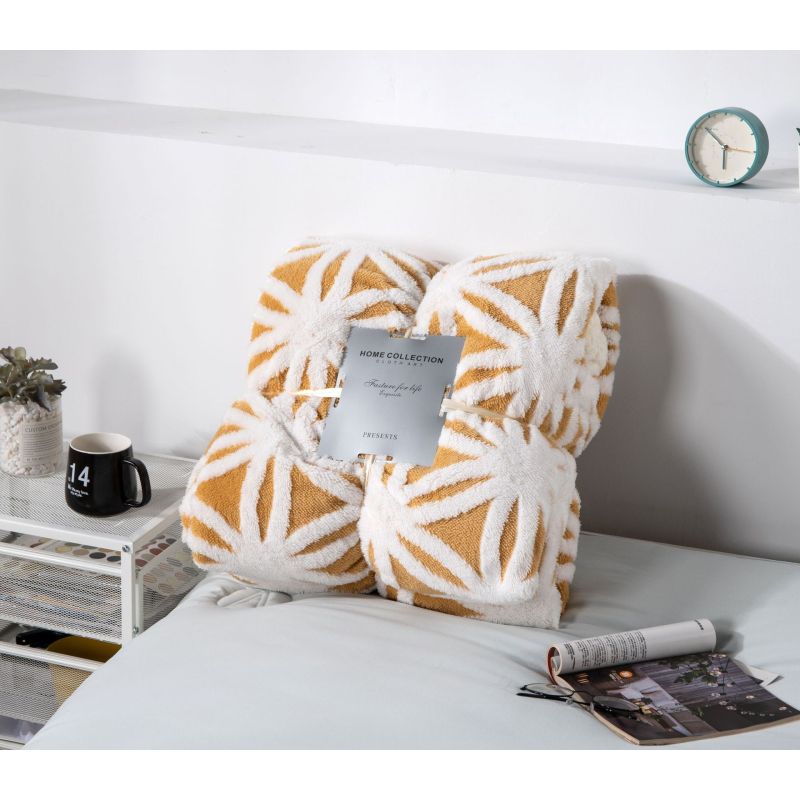 Portable Two-layer Flannel Blanket Sleeping Throw Rug Sofa Bedding Blankets