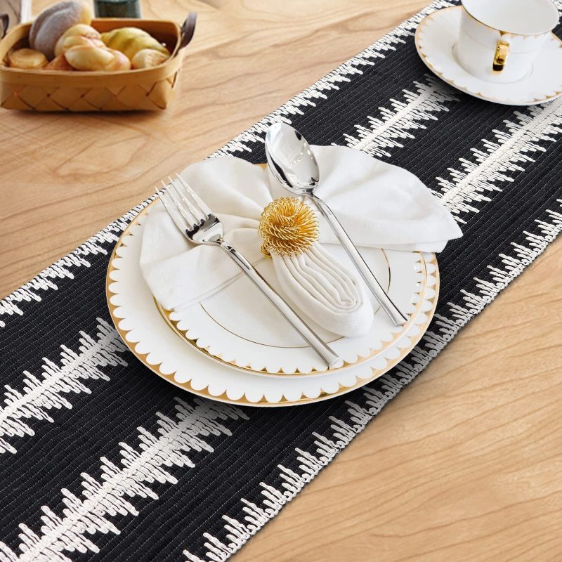Wholesale 12 in x 71 in Farmhouse Boho Black and White Striped Cotton Woven Fringe Tablecloth For Wedding Party