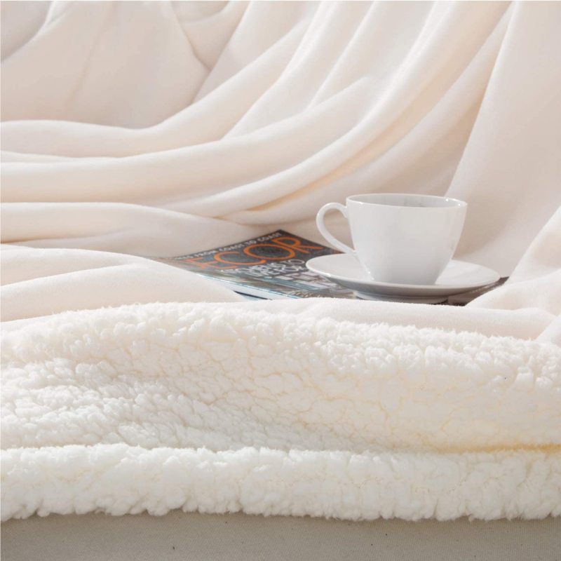 soft blankets fleece flannel  fur fluffy winter summer blanket on for the bed sofa raschel plush blanket